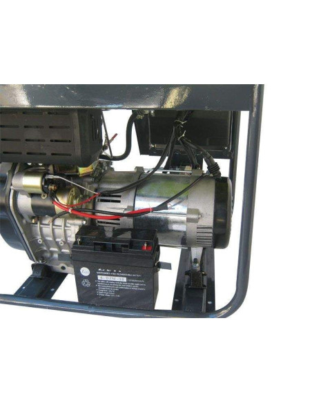 Groupe électrogène Diesel 5.0kVA, 1 x 400V, 1 x 230V, 1 x 12VDC