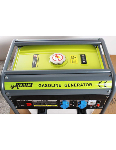 Groupe électrogène essence 2200W 2 x 230V 1 x...